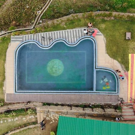 Snow Tiger Resorts Rishikesh Exterior photo
